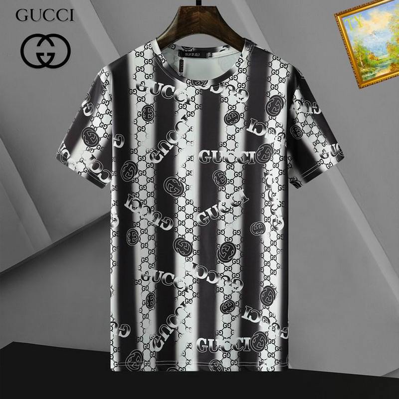 Gucci Men's T-shirts 146